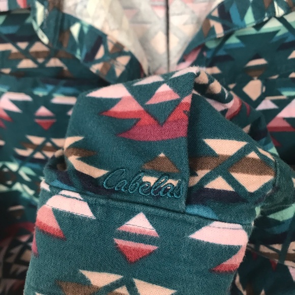 Cabela’s Aztec Button Down Cotton Fleece - Picture 8 of 8